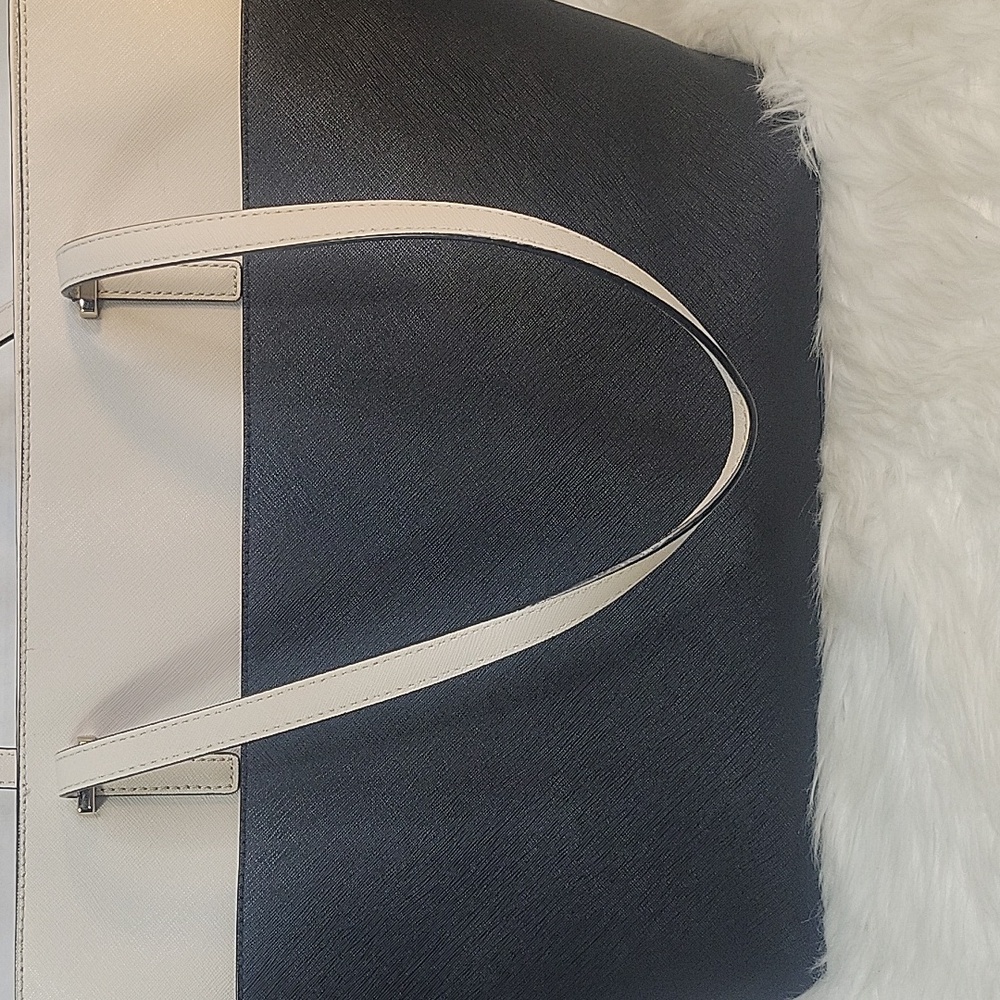 KATE SPADE Black and White Bicolor Tote19X11 inches - Picture 4 of 9